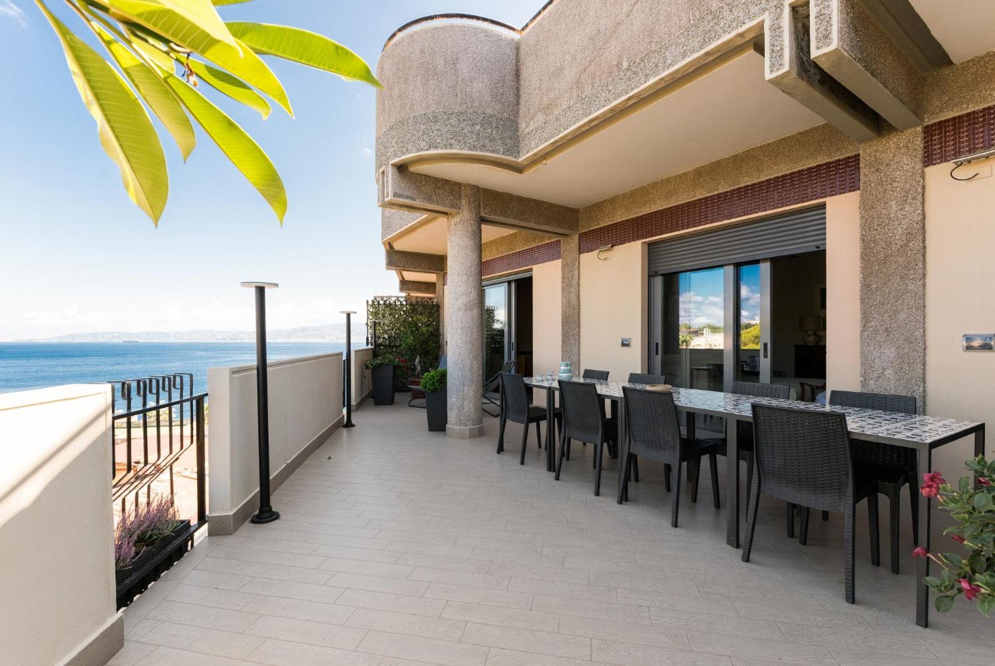Villa Attico Panoramico - Milazzo Centro Storico - 200 Mq Exterior foto